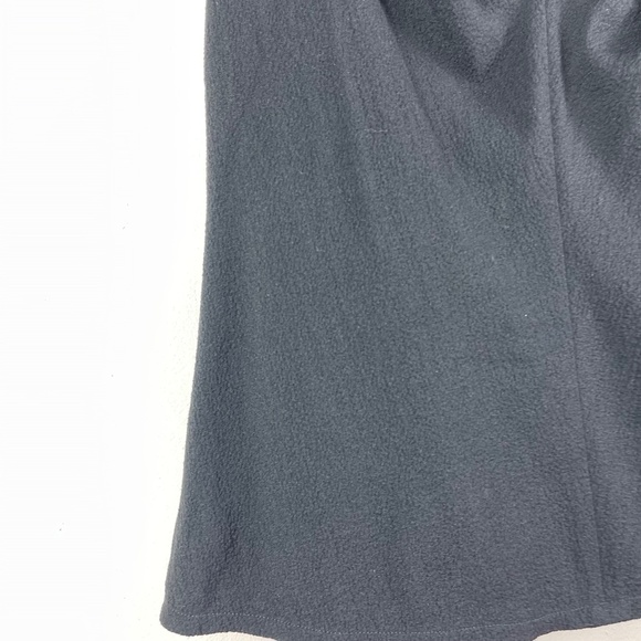 VINCE Black Ruched Sweetheart Neck Camisole Size 8 Sleeveless Top NEW - Picture 2 of 12